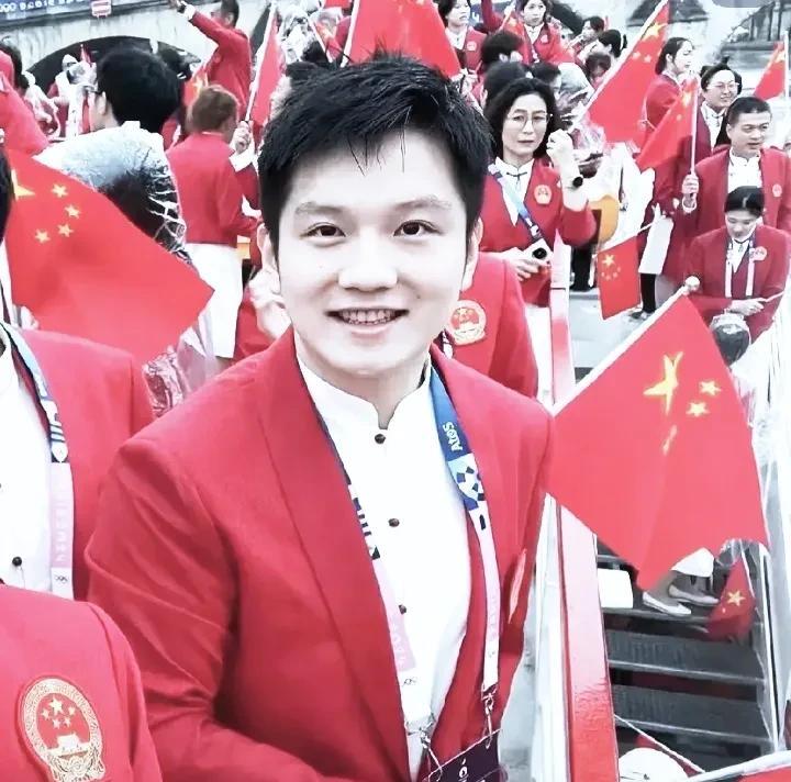 樊振东可能这次投票活动对中老年人不太友好。
要不然樊振东怎么第三名！
看看其他运