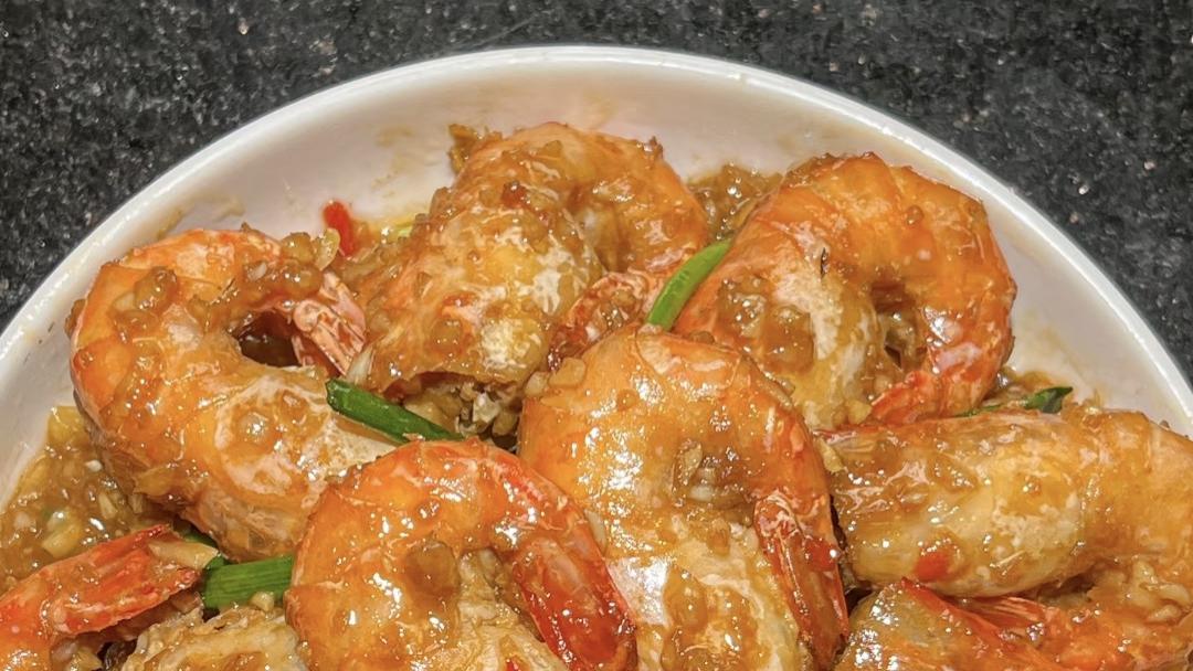 蒜香罗氏虾封神做法！比大排档还香，舔手指停不下来