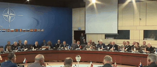 国际调解员 东方大国落户











世界都乱套了！当联合国还在为办公