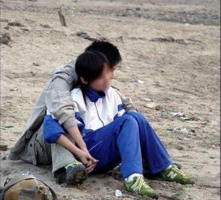 新疆，15岁女孩开学体检被检查发现怀孕12周，医院随即报警，警方查明系其与21岁