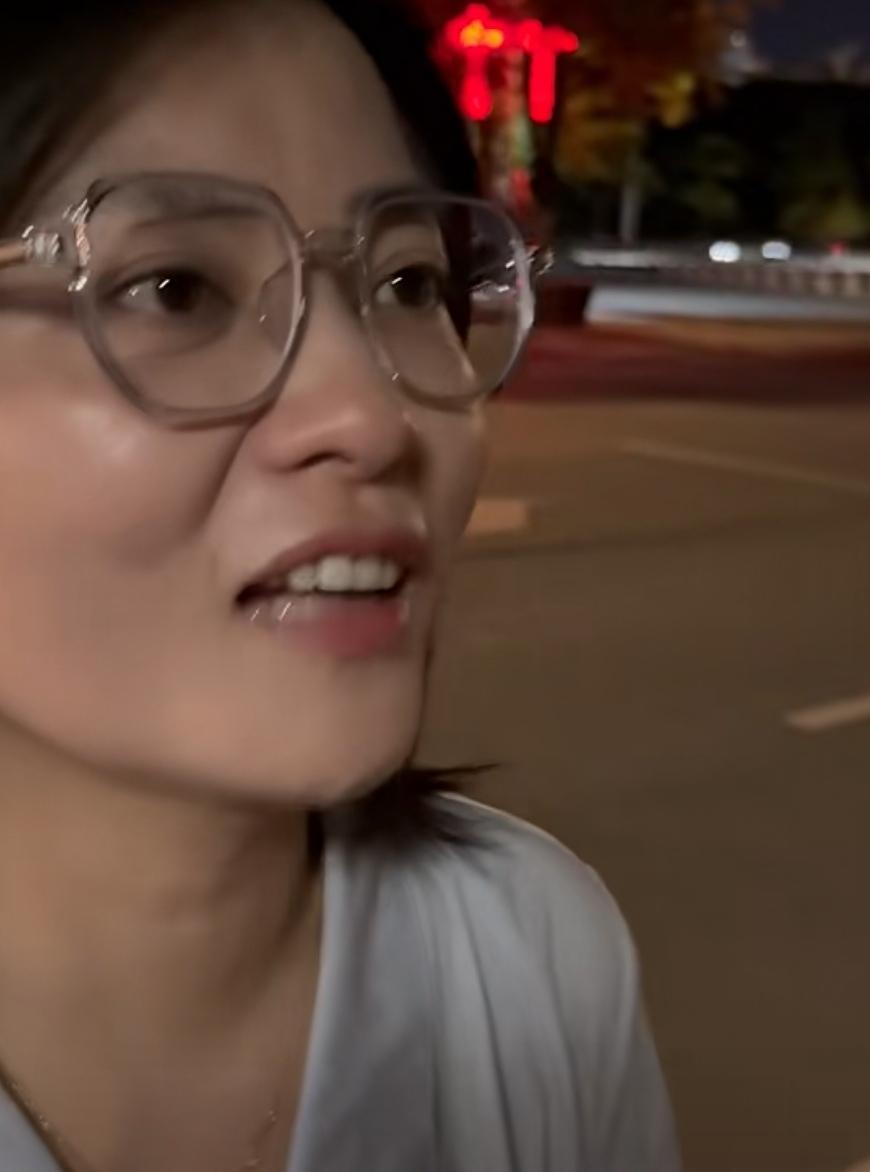       我看到一个小视频：这位女士说，如果结婚不生孩子，那是养不了老的。那怕