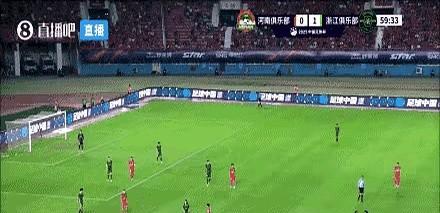 这还是那个菱形中场单后腰王上源吗？
这不是德布劳内吗？
伊万的中国第一单后腰涨球