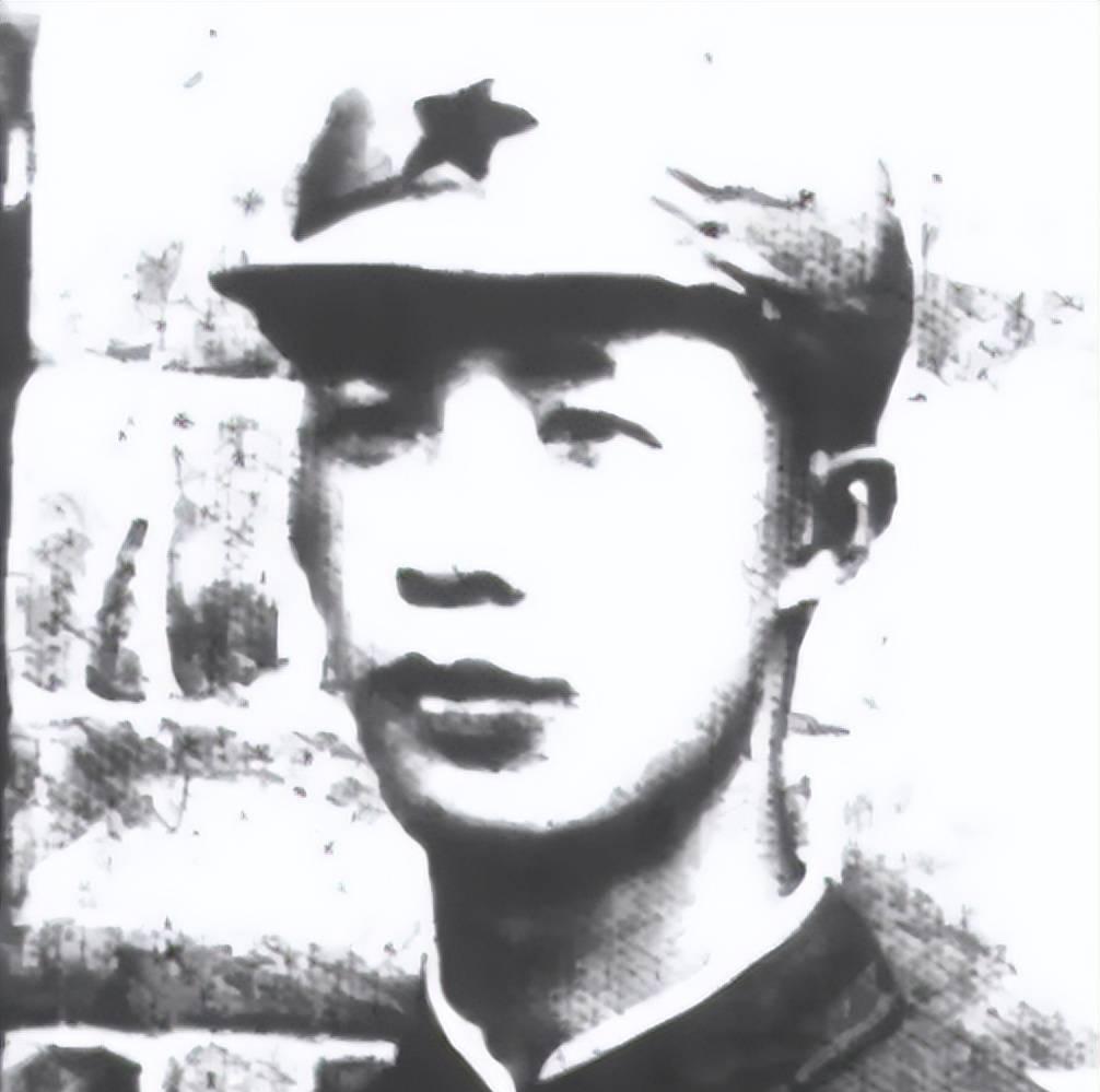 1941年夏天，陕甘宁边区不太平。359旅两名高级干部出去办事，跟县大队起了冲突