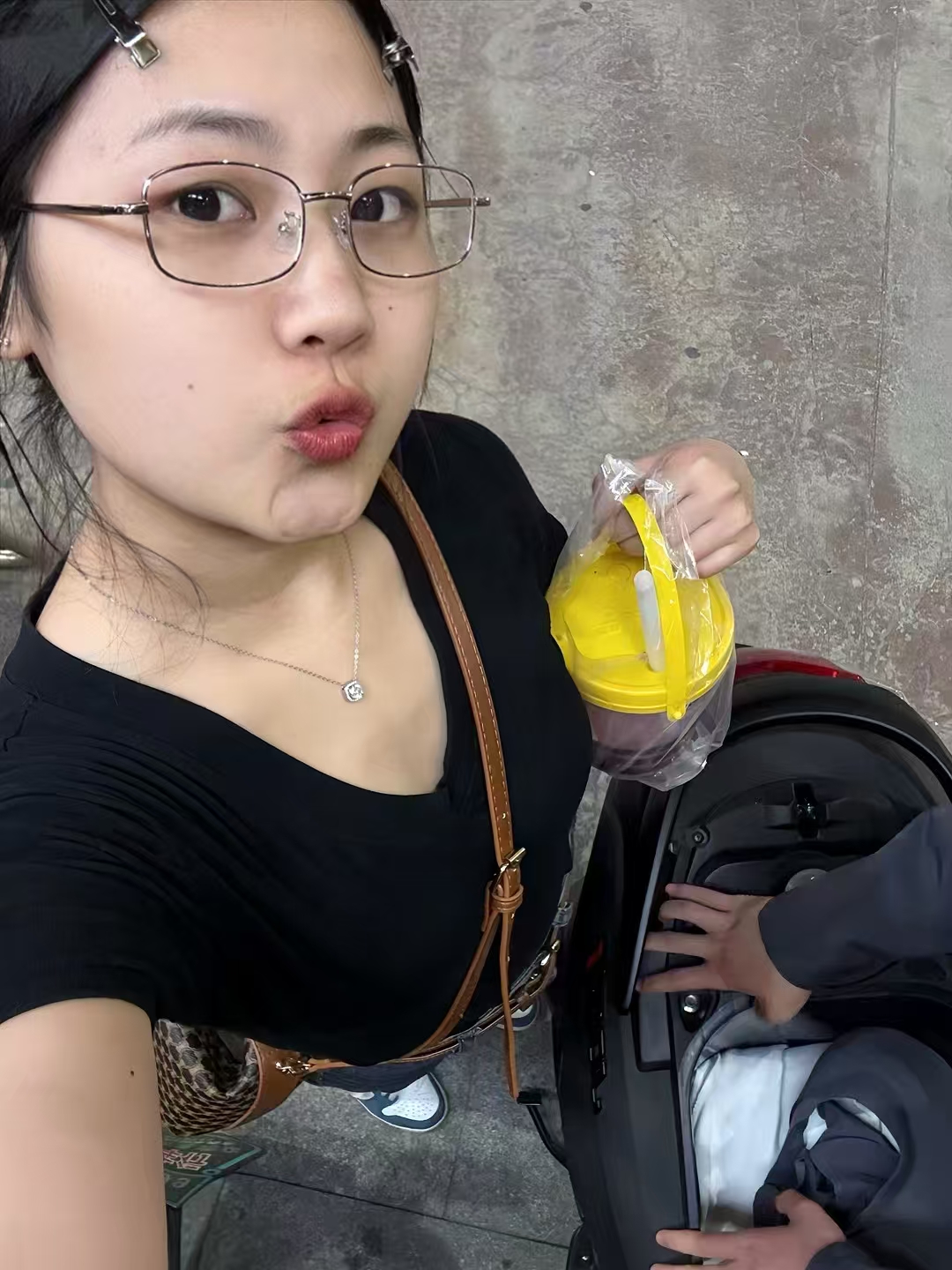 爱这种事，不用多说要多做。