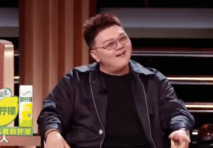 小奇对艾福杰尼绝对是真爱了！在节目里宁愿不要钱也要开麦diss，这火力全开的架势