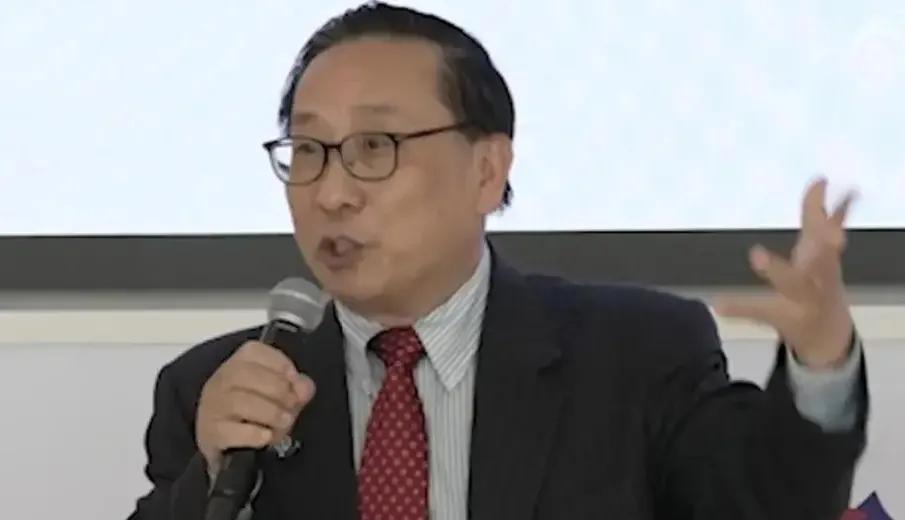 高志凯博士认为，9.3阅兵应该邀请特朗普参加观礼。而小编更欢迎“懂王”特朗普的到