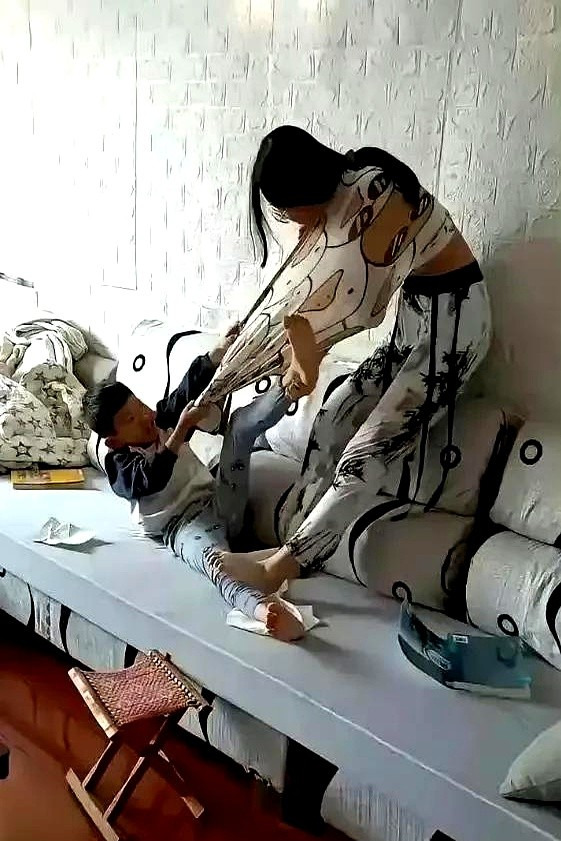 世界要太平？别高兴太早！











这世界是不是要变好了？美国大哥好