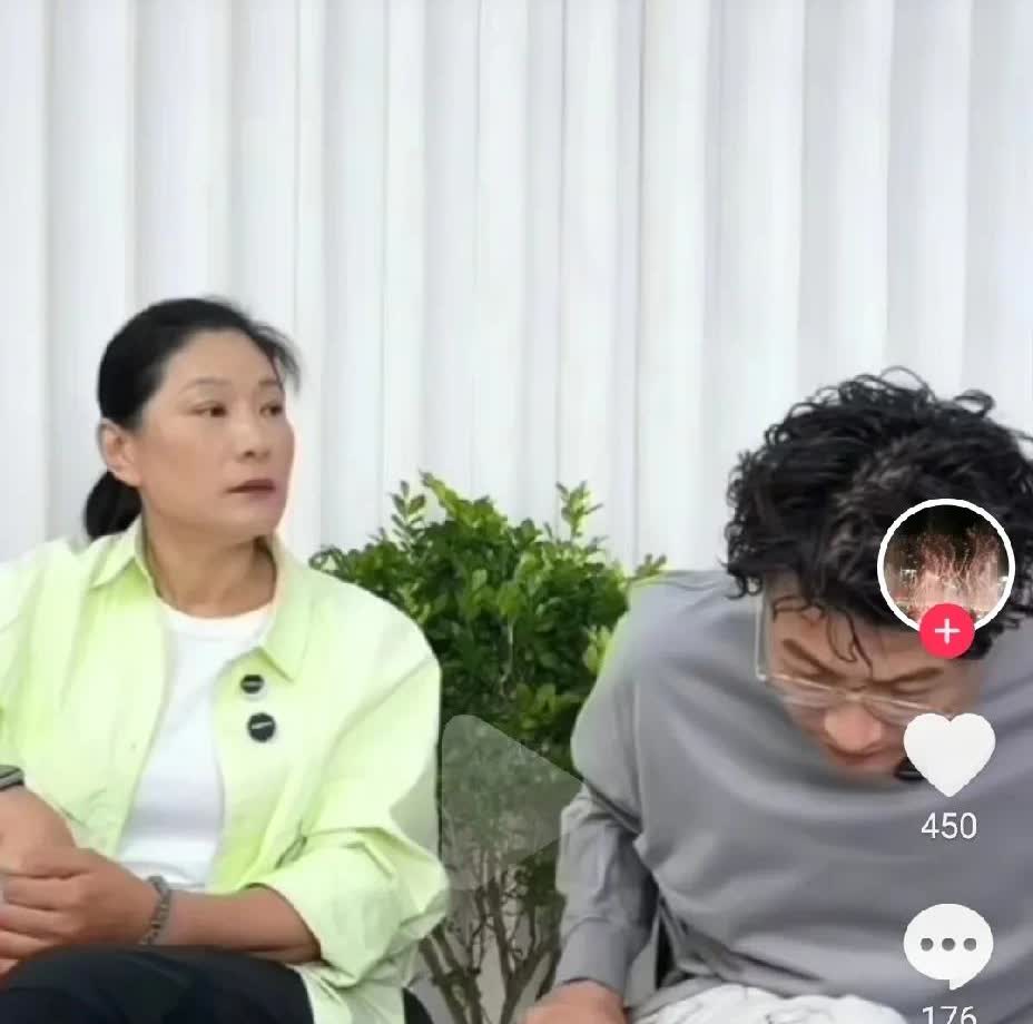 李指导你是真敢唠啊，不知道逍遥王巩晓彬背后冒不冒凉风，晚上回家是不是还得叫媳妇问