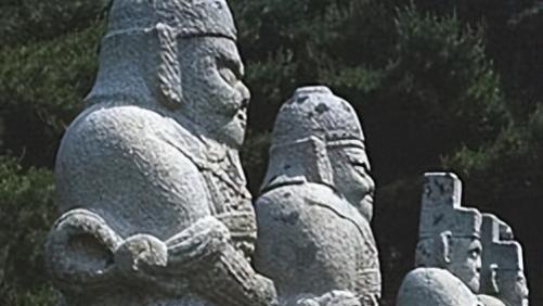 朝鲜国王摔马丑闻被删，史官通过这种方式让他“社死”五百年