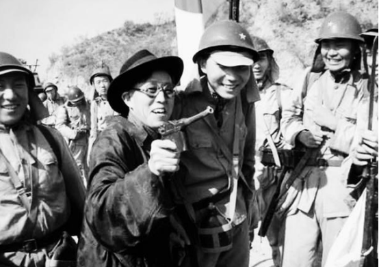 1943年，倪姓汉奸砍下20名八路军的头颅，将遗体扔在一口枯井内，67年后，遗骸