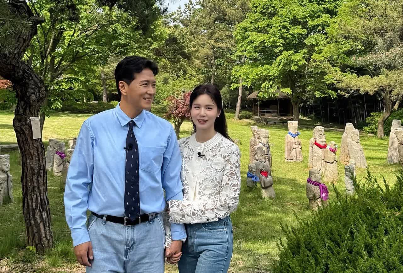 #朴诗恩三度流产# #朴诗恩# #陈泰贤# 演员朴诗恩夫妇💑虽经历三次流产之痛