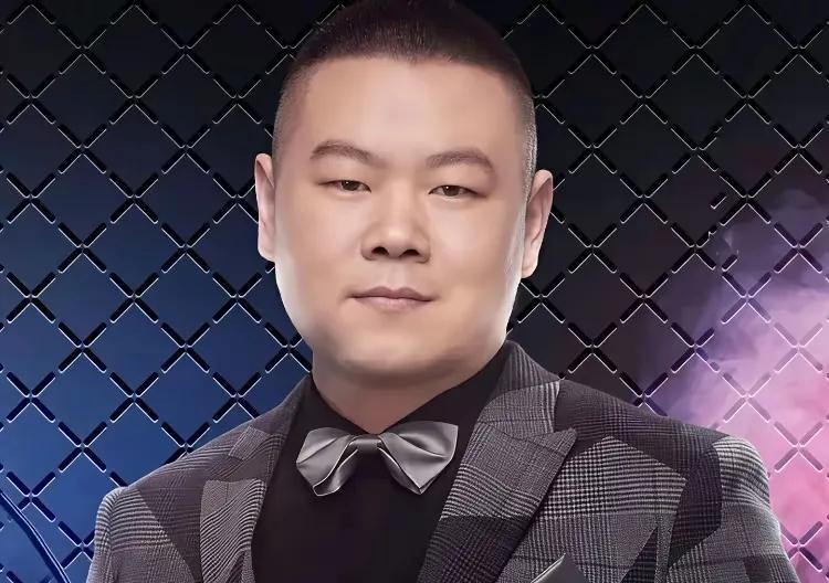 【1580门票，最后的绝唱】
非要唱，拦也拦不住，前有小沈阳翻车，后有岳云鹏要唱