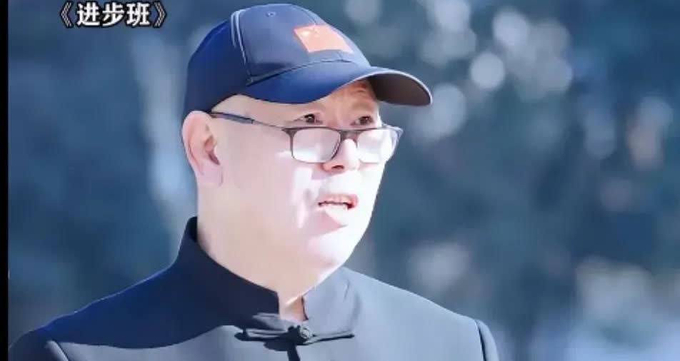 突然觉得肖凯文和肖指导也不容易，儿子想凭借帅气的外表转行做演员，无奈被演艺圈的前