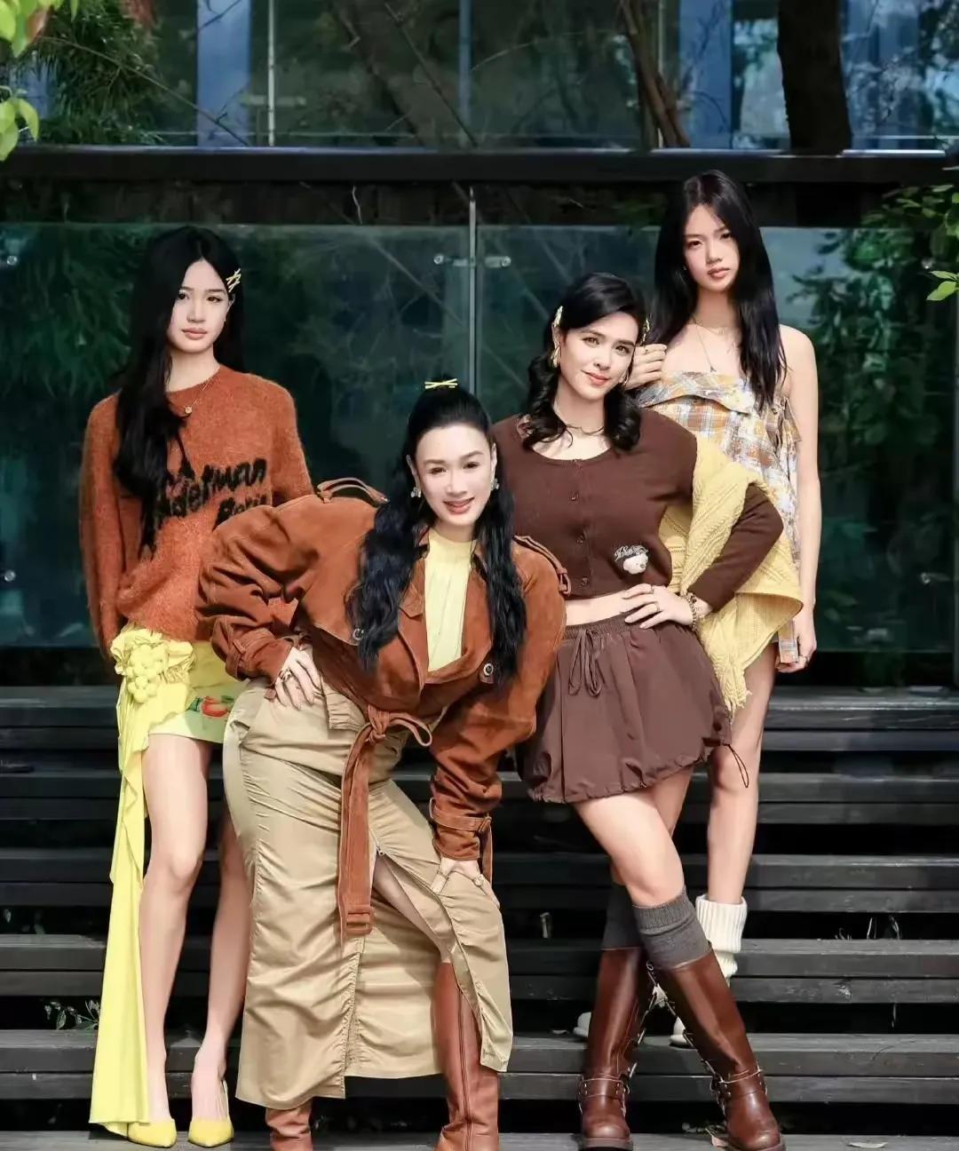 到底哪个女儿继承了母亲的绝世美貌？
有一说一钟丽缇的基因真的是很强大，打败了几任