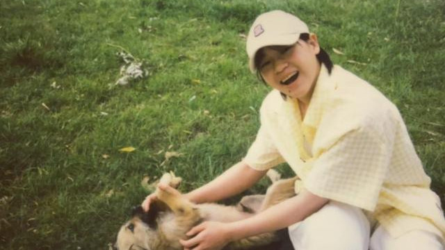 全红婵前几天还在微博上更新了一些照片，开怀大笑的样子，感染了无数喜欢她的粉丝