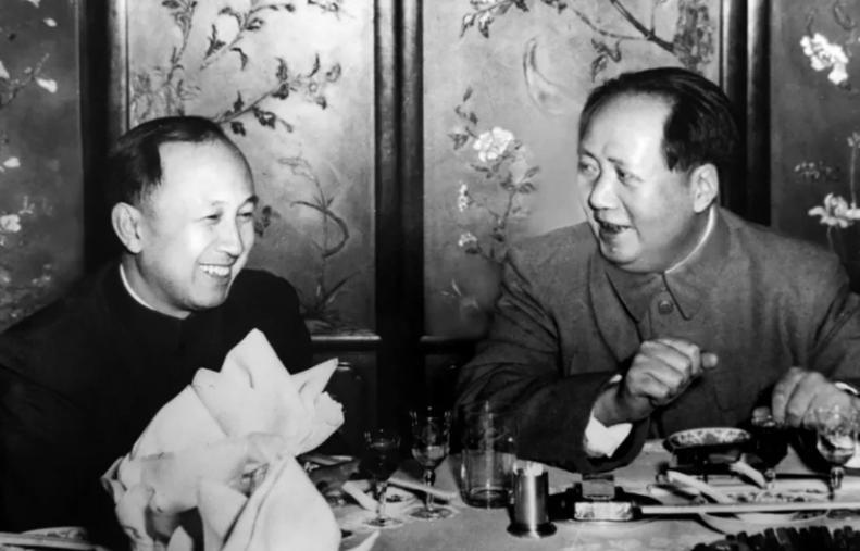 毛主席在中南海翘首以盼，等待钱学森到来，毛主席：不敢过早相约
【1955年10月