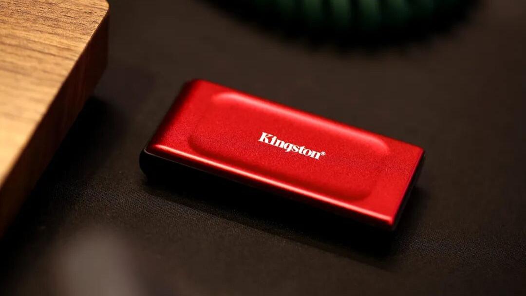 丢数据太水逆？也许你该换块红色的XS1000R