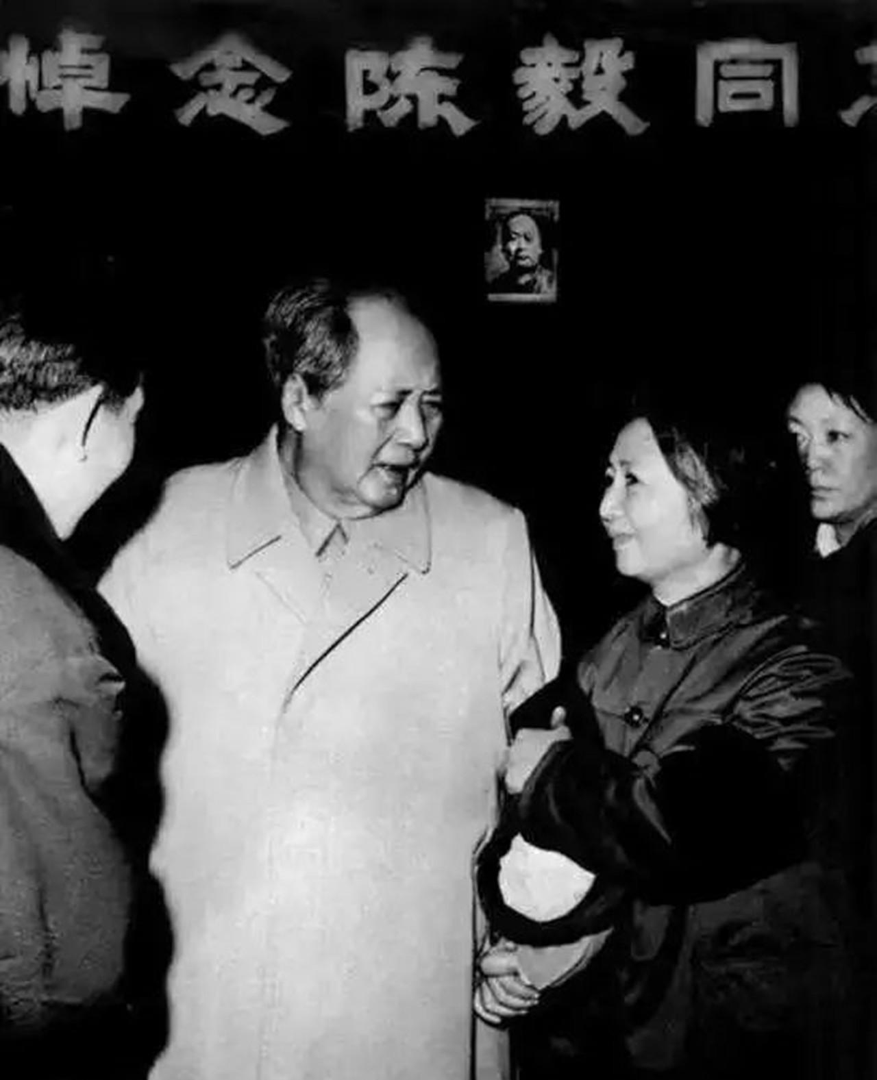 “我知道你在等什么！”1972年1月6日16时20分，叶剑英急匆匆赶到陈毅的病房