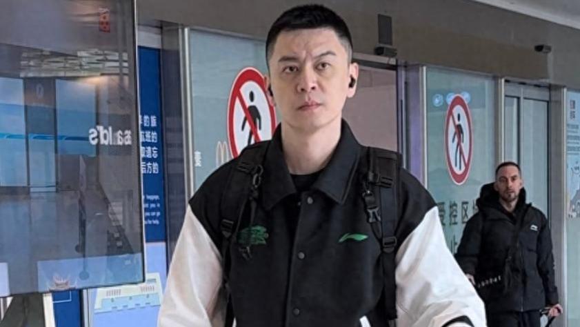 辽篮启程武汉打杯赛！