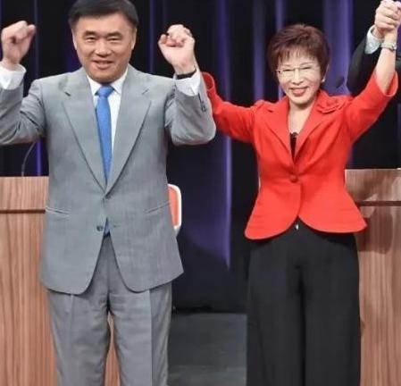 [微风]洪秀柱为何支持郝龙斌而非郑丽文？台名嘴邱毅一爆料，洪秀柱在本次党主席改选