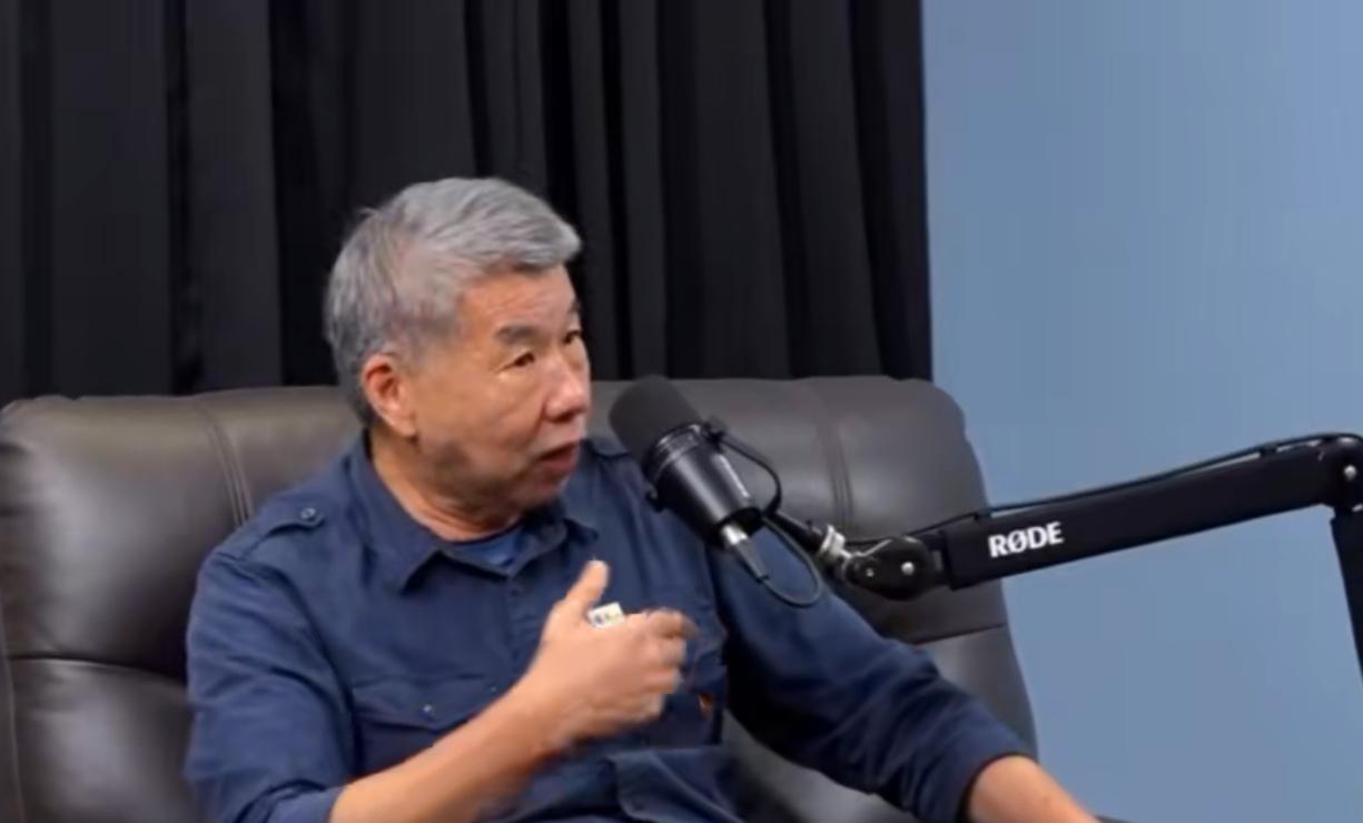 看了张亚中上网红馆长的访谈节目，首先当然是挺佩服张亚中这个人，他居然在蓝营国民党