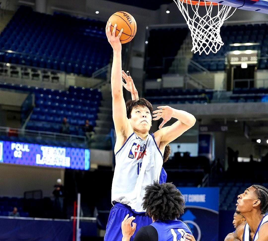 新星杨瀚森# 『就在今天！NBA 传来多则杨瀚森相关消息』
北京时间 6 月 1