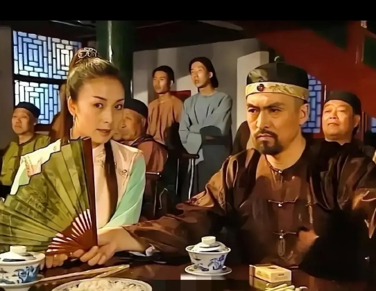 这应该是穿帮得最离谱的影视剧了。真的也服了，哈哈哈。