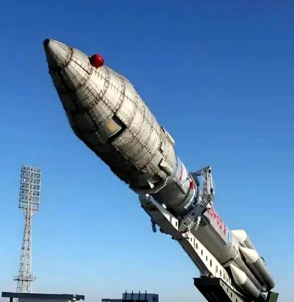 为啥得有核武器





---





世界就是这么残酷，手里没点硬货，谁会