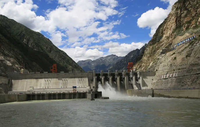 雅江水电工程搅动印度：下游水权阴影下的强硬姿态
