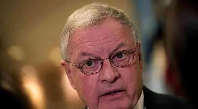 美国要做调解人不易。匈牙利要做调解人，被欧盟和北约很多国家怒目相对。谈判还没有开