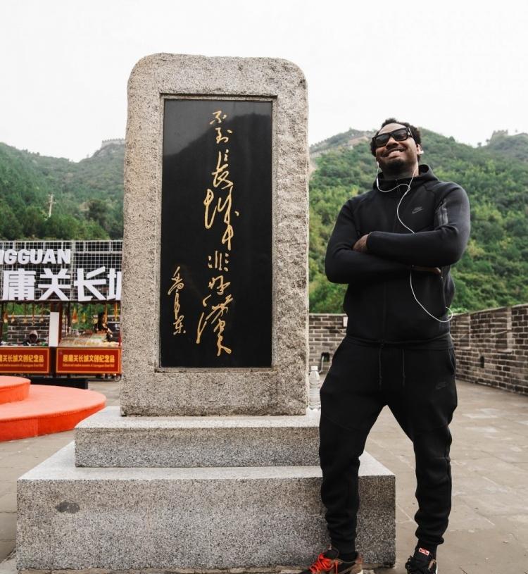 不到长城非好汉！
在NBA赚了快3个亿美金的沃尔也来中国“淘金”了？
近日，NB