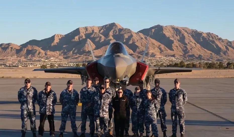 F35在周边国家的部署数量，
日本：147架，
澳大利亚：72架，
韩国：40架