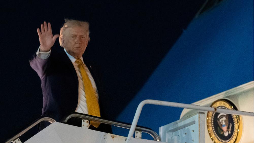 特朗普突袭委内瑞拉后，为何急开大使馆？