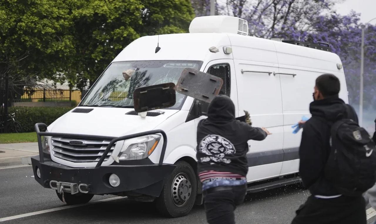 【洛杉矶骚乱专题：洛杉矶警察局长就最新局势发表评论】
华盛顿时间2025年6月1