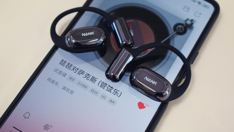 轻盈无感，AI随行：NANK南卡OE Mix2重塑开放式耳机新标杆