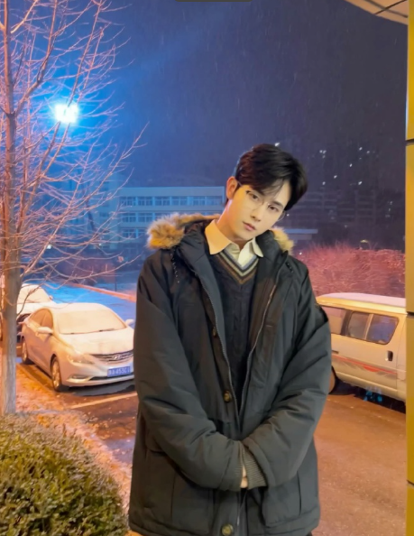 田嘉瑞最新营业图
冬日男友