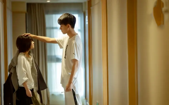 救火被举报停职，摆烂后全队急了