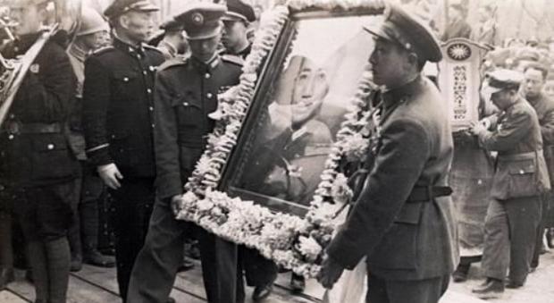 1944年11月，汪精卫在日本名古屋医院医治无效死亡后，曾给蒋介石留下一条遗言：
