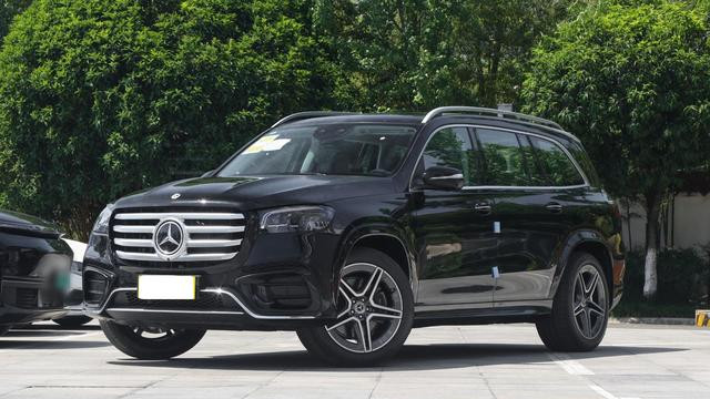 2025款奔驰GLS实车曝光，配置售价新调整，搭载48伏轻混系统