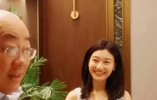 三妹Summer，一个成都妹子，嫁到台湾，落脚新西兰，做自媒体却能请来沈逸、郭正