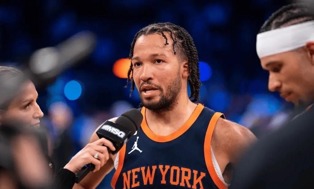 布伦森真独啊
前NBA球员蒂格在一档播客节目中谈到了尼克斯，他说：“知道尼克斯怎