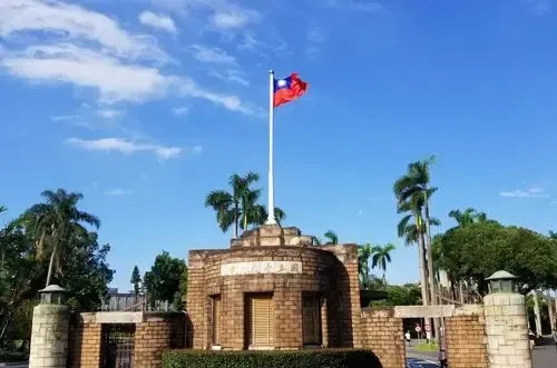 五个地区可能回归中国











收复失地？真的假的？不敢相信！外兴安