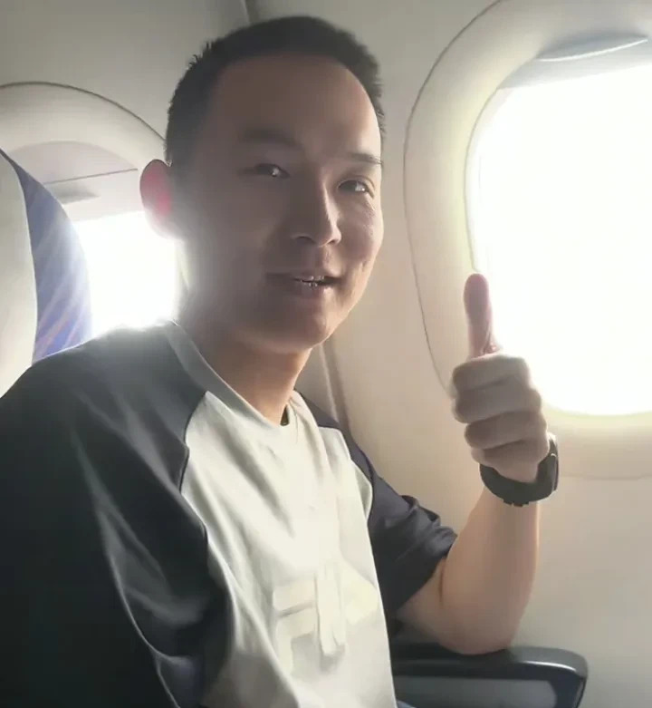谢浩男亲妈争议引关注











谢浩男寻亲事件轰动全网，网友们纷纷猜