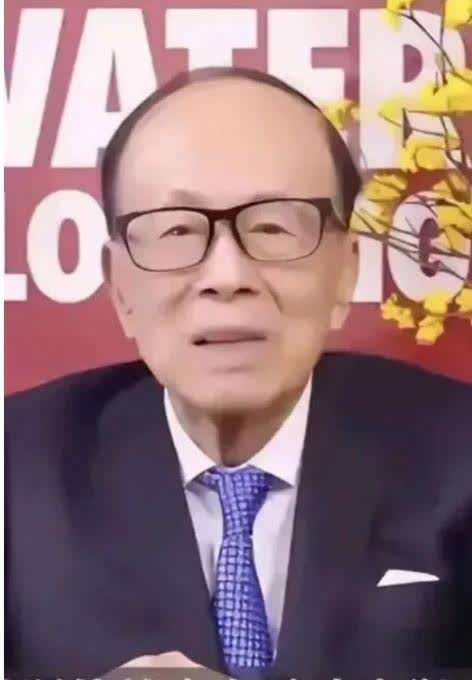 希望未来有更多企业家能重视这一点，让商业和公益相辅相成，共同推动社会进步
