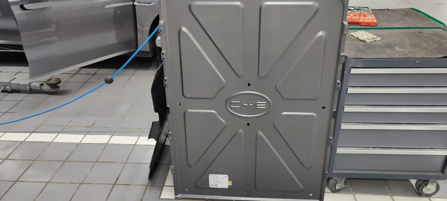 2023冠军高压油箱
今天去4儿子店装底盘装甲，问了下维修人员数学这个是隔离阀，