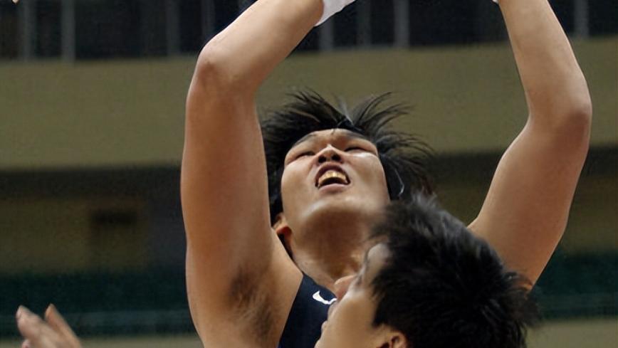 河升镇怎么看？韩媒评杨瀚森：和女友吃饭也被骂 难在开拓者立足