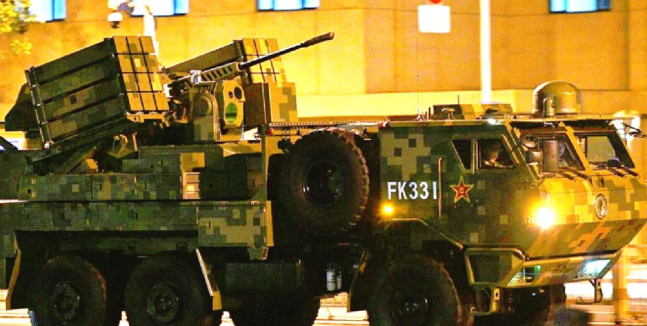 中国走出独特发技术路线！新型防空系统亮相，配置无比显眼
在中国即将举行的大阅兵中