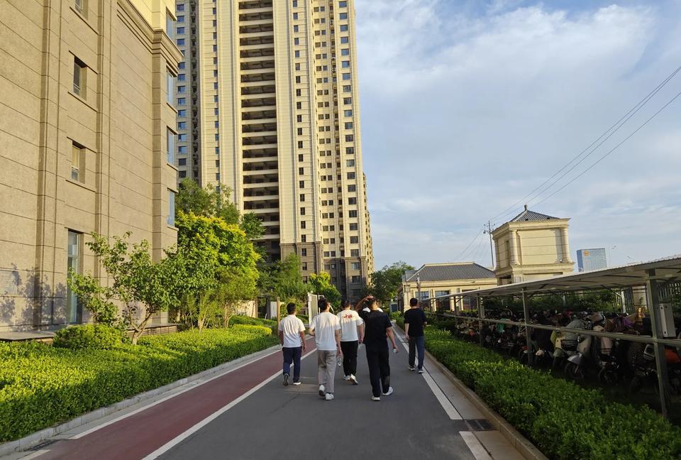 丈夫大侄子，市二中教师，27岁那年，答应老岳父18万彩礼，仍被棒打鸳鸯！这婚还能