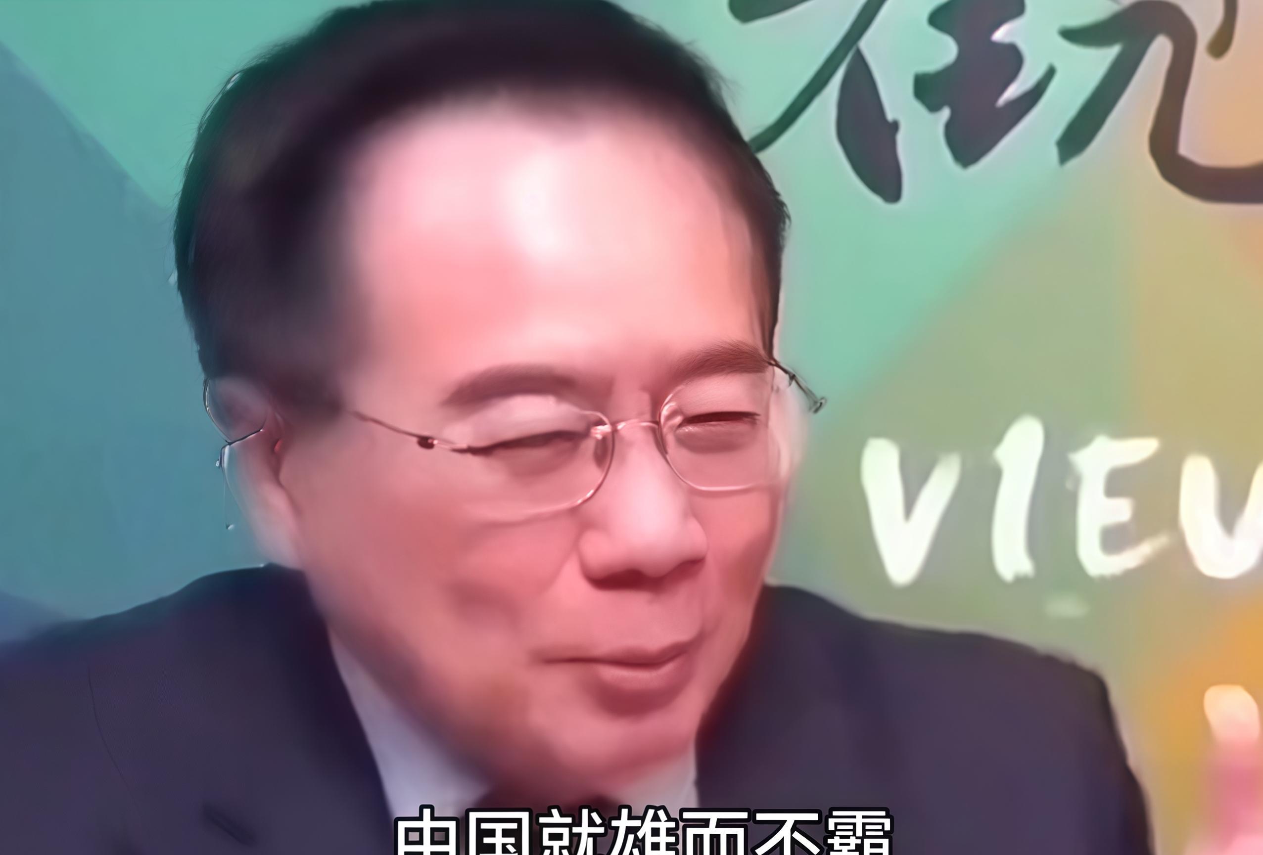 岛内一些时政评论员，眼光真浅！蔡正元先生在电视访谈中的一番话，道出了国际关系的本