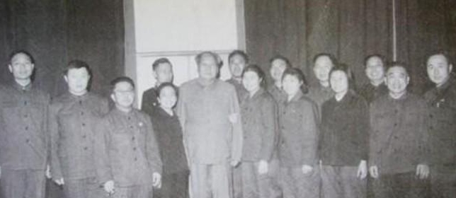 “8341部队”，在毛主席身边屡获大功，然而在毛主席逝世后，这支部队的去向成了问